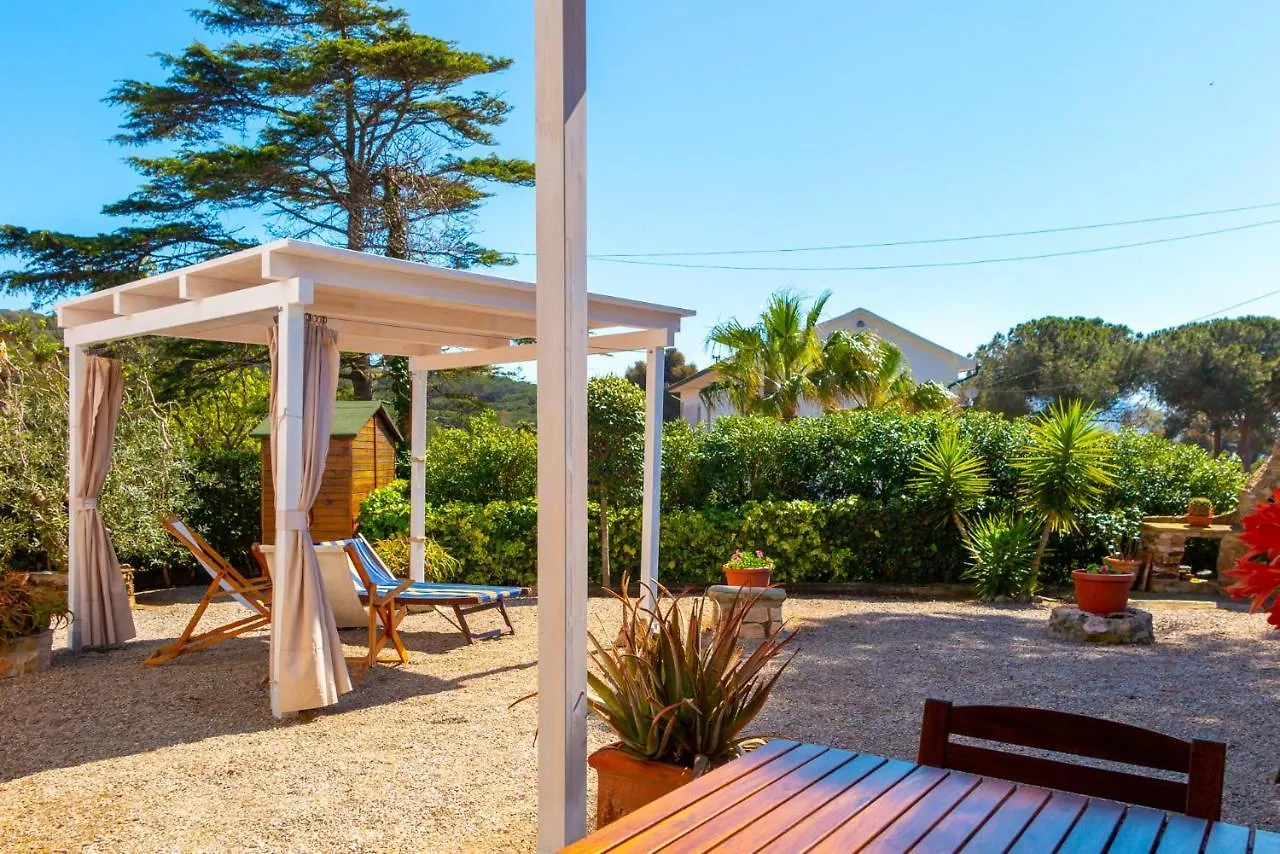 Villa Appartamento Norsi Ai Pini Capoliveri